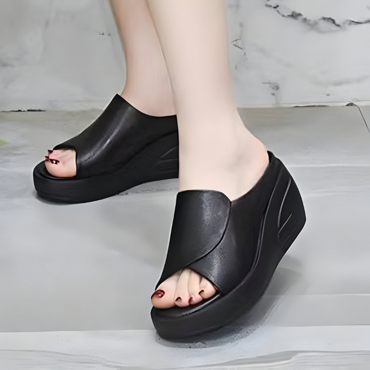 Xanthe Orthopedic Sandals