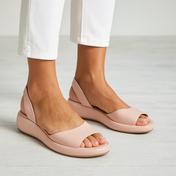 Glenys Sandals