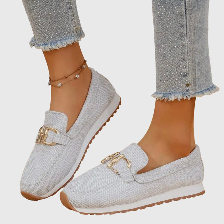 Susie Sneakers