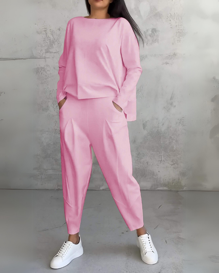 Jackquelin Elegant Lounge Set