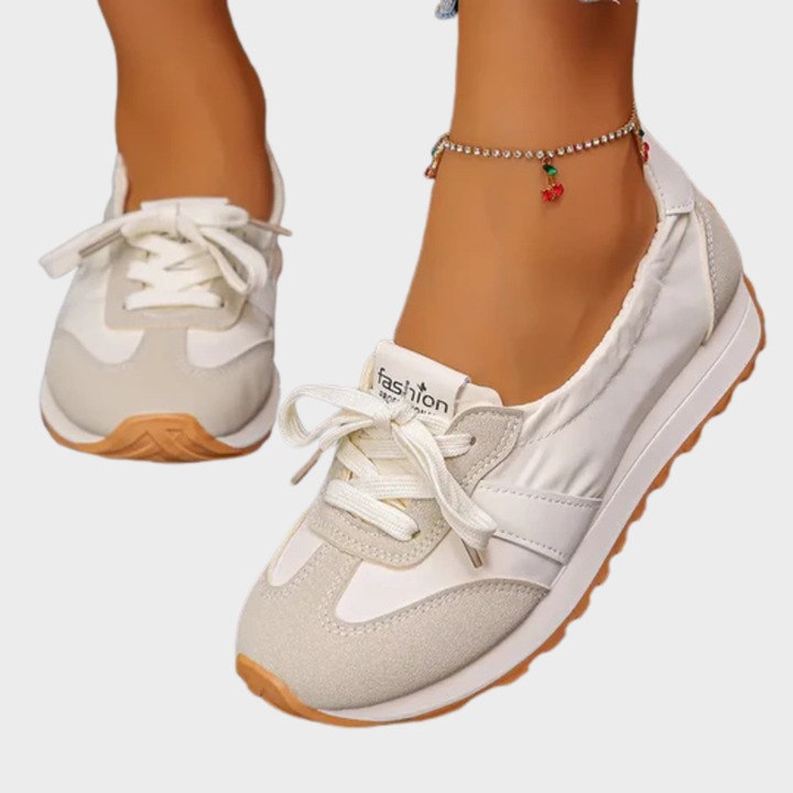 Helga – Orthopaedic Sneakers