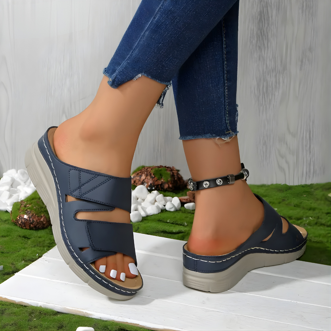 Hannah Sandals