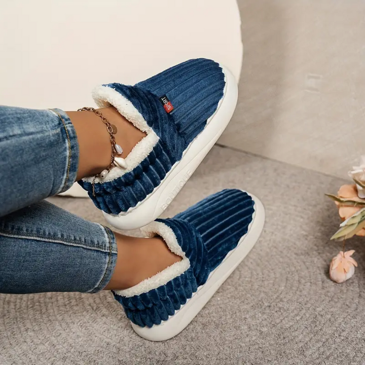 Nikky Slippers