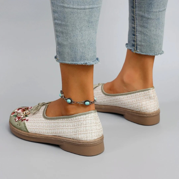Lola Shoes
