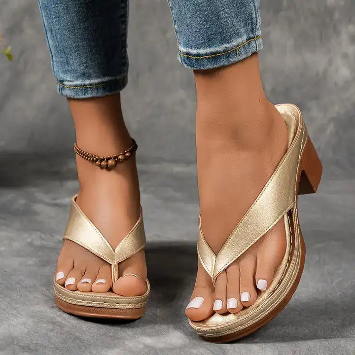 Yasmin Sandals